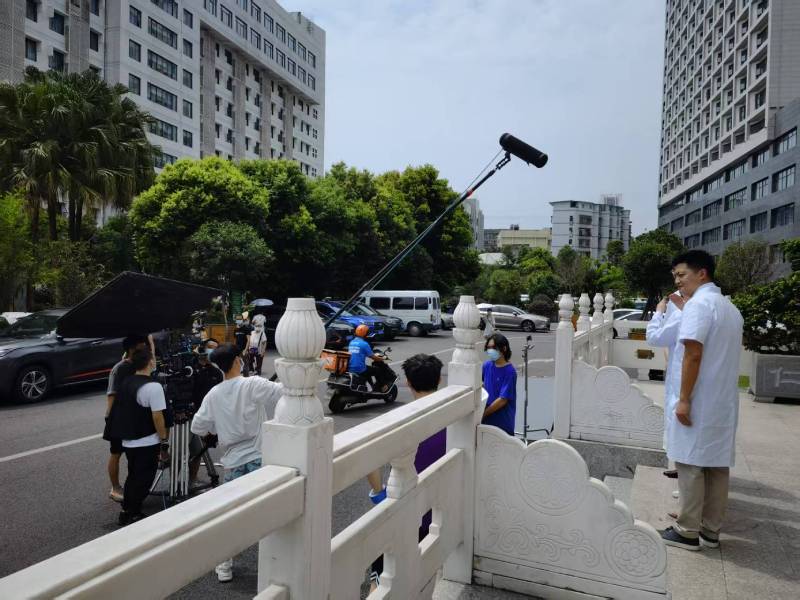益阳广告片拍摄公司低成本实现高规格制作的诀窍